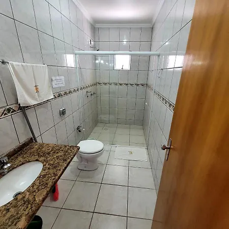 Pousada Rota Do Sol Bombinhas Suites Com Cafe E Sem Limpeza Diaria Exterior photo