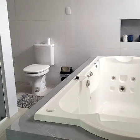 Pousada Rota Do Sol Bombinhas Suites Com Cafe E Sem Limpeza Diaria Exterior photo